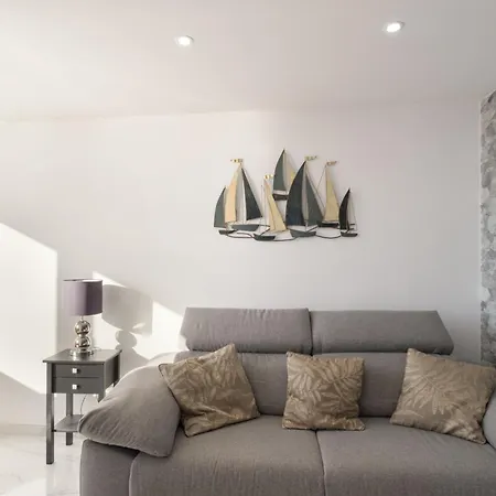 Sea Breeze Appartement *
