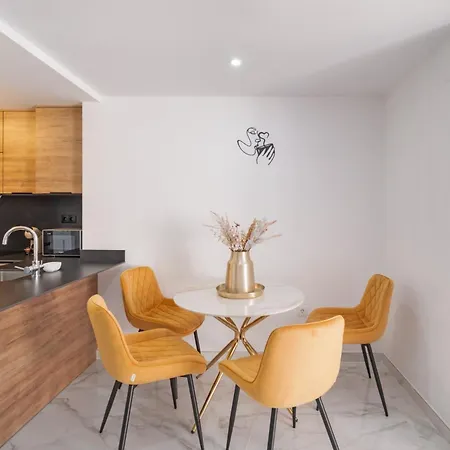 Sea Breeze Appartement *